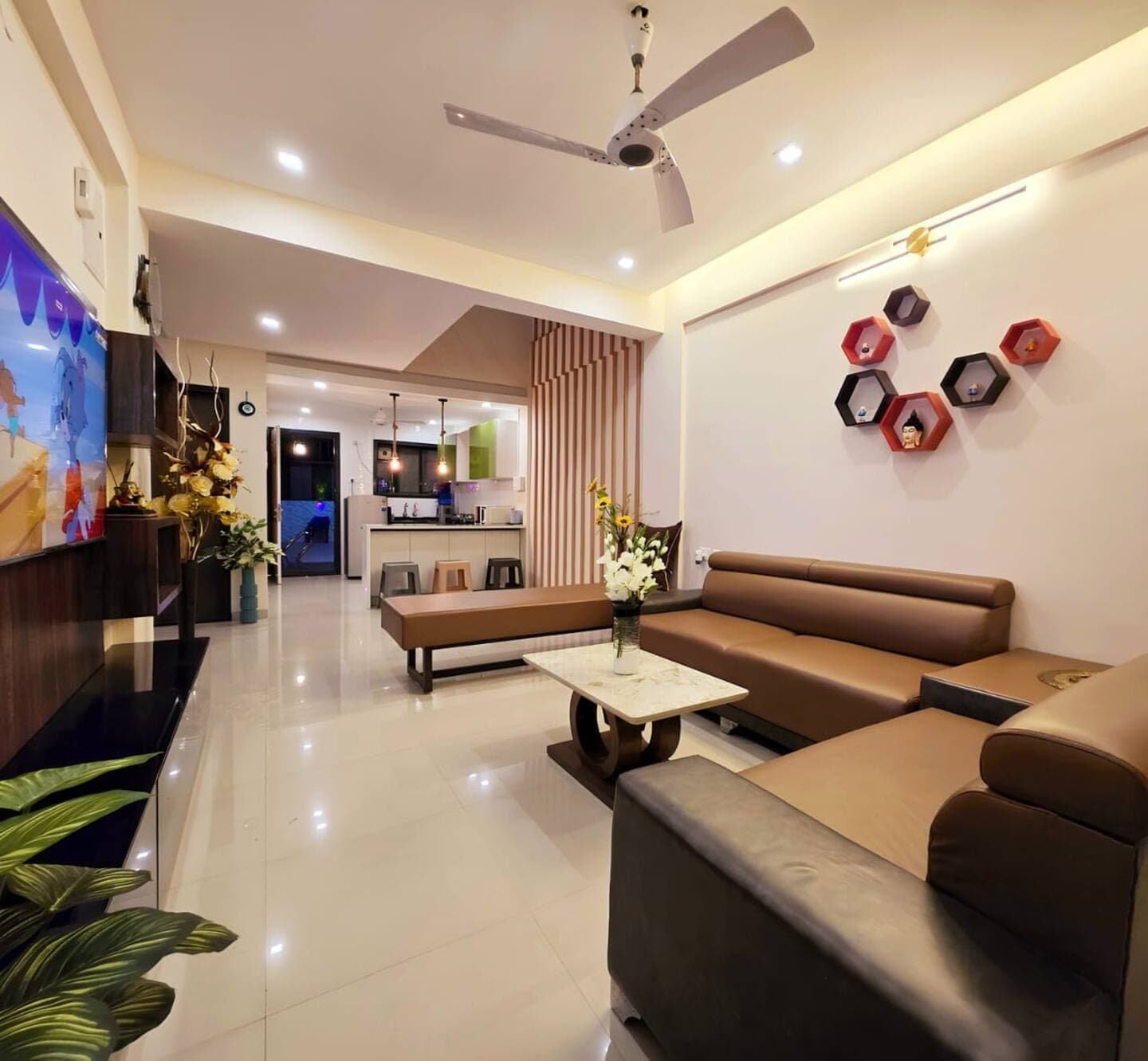 Evanaa 3BHK Villa with Poolside Projector — photo 2